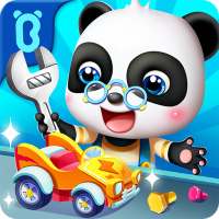 Bayi Panda  Memperbaiki Mainan