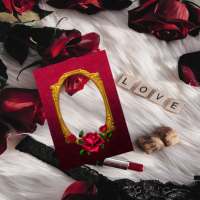 Romantic Photo Frames