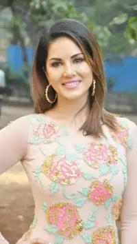 Sunny Leone Wallpapers APK Download 2023 - Free - 9Apps
