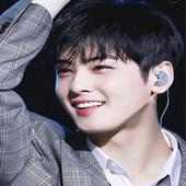 Cha Eun Woo Wallpapers on 9Apps