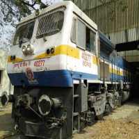 Diesel Locos Operations Mumbai Division (C.R) on 9Apps