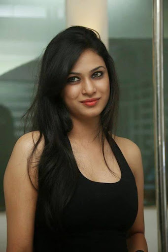 Hot Indian Girl Galleries