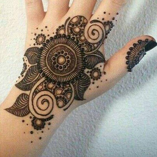 Beautiful Tikki Mehndi Design Simple - Latest Mehndi Designs