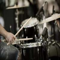 Drum lessons on 9Apps