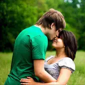 Couple Kissing Videos Clips APK Download 2024 - Free - 9Apps